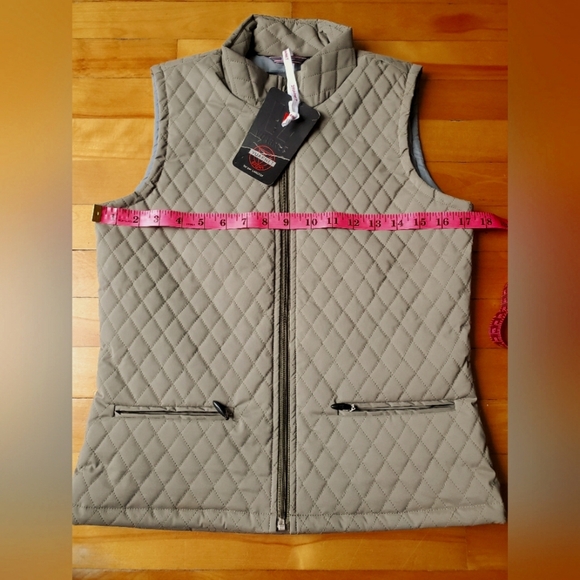NWT Vuarnet Quilted Vest. Light green army. Size S. - Picture 7 of 12
